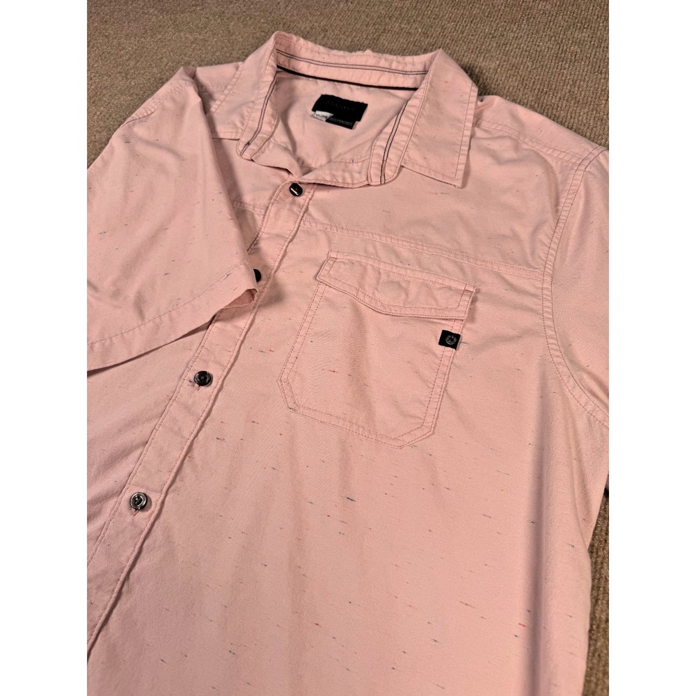 Marmot‎ Mens XL Pink Button Up Short Sleeve Nylon Shirt Style L44150